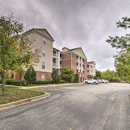 Inviting Branson Condo With Outdoor Dining Area Bagian luar foto