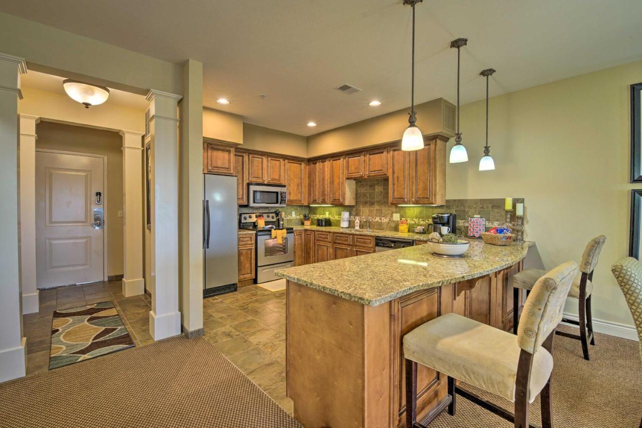 Inviting Branson Condo With Outdoor Dining Area Bagian luar foto