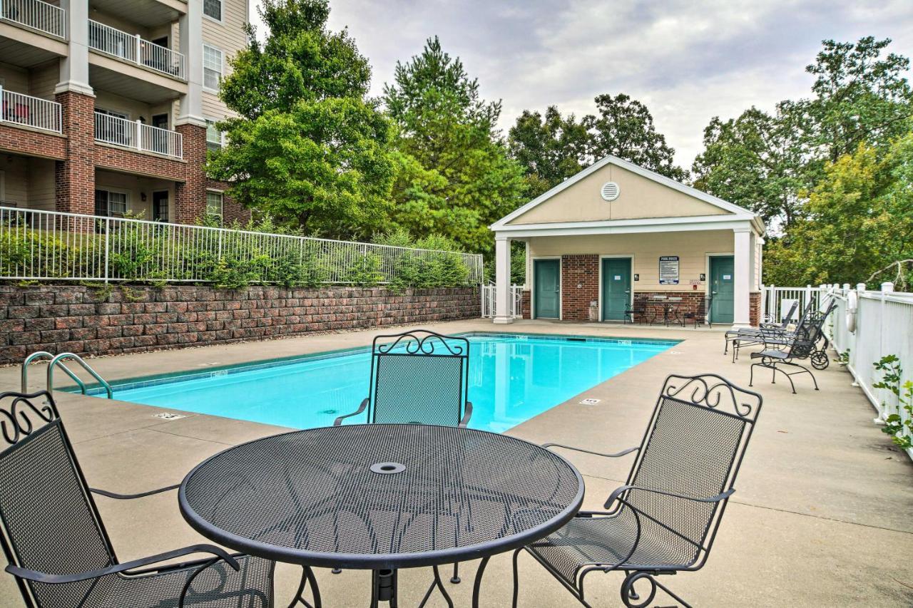 Inviting Branson Condo With Outdoor Dining Area Bagian luar foto