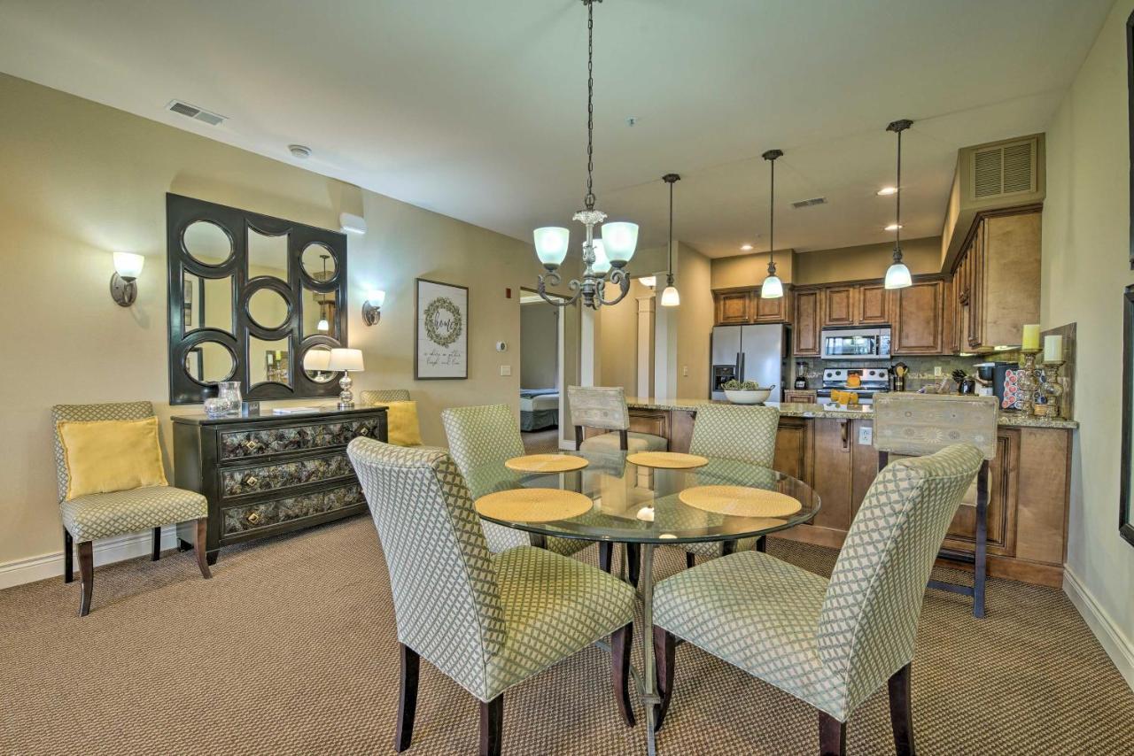 Inviting Branson Condo With Outdoor Dining Area Bagian luar foto