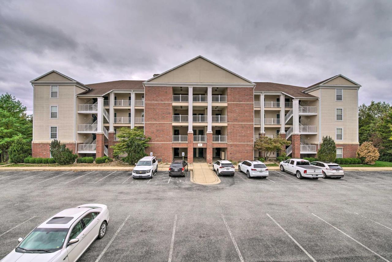 Inviting Branson Condo With Outdoor Dining Area Bagian luar foto